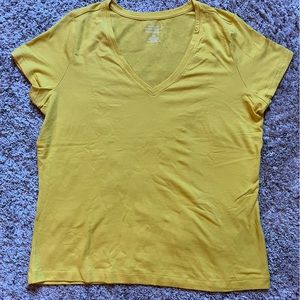 Banana Republic Timeless Tee, size L